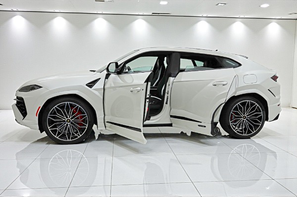 New 2025 Lamborghini Urus SE for sale Sold at F.C. Kerbeck Lamborghini Palmyra N.J. in Palmyra NJ 08065 4