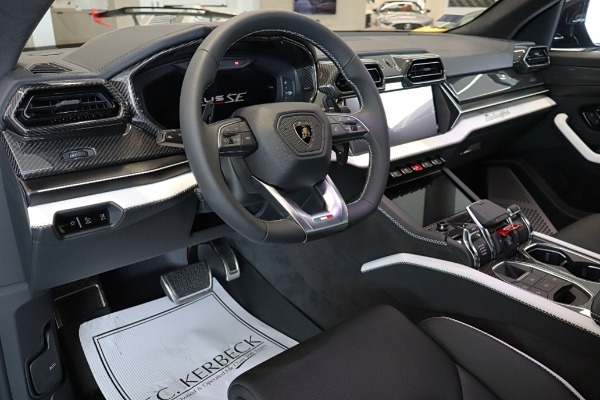 New 2026 LAMBORGHINI URUS SE for sale Sold at F.C. Kerbeck Lamborghini Palmyra N.J. in Palmyra NJ 08065 3