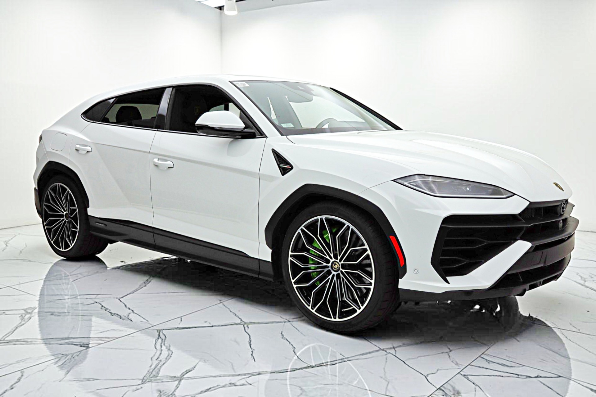 2026 Lamborghini Urus SE - Photo 19