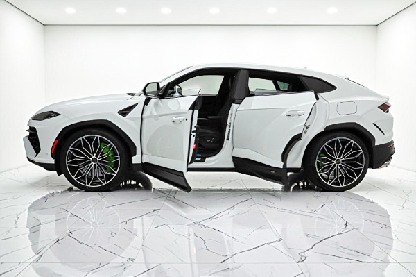 New 2026 Lamborghini Urus SE for sale $314,257 at F.C. Kerbeck Lamborghini Palmyra N.J. in Palmyra NJ 08065 4