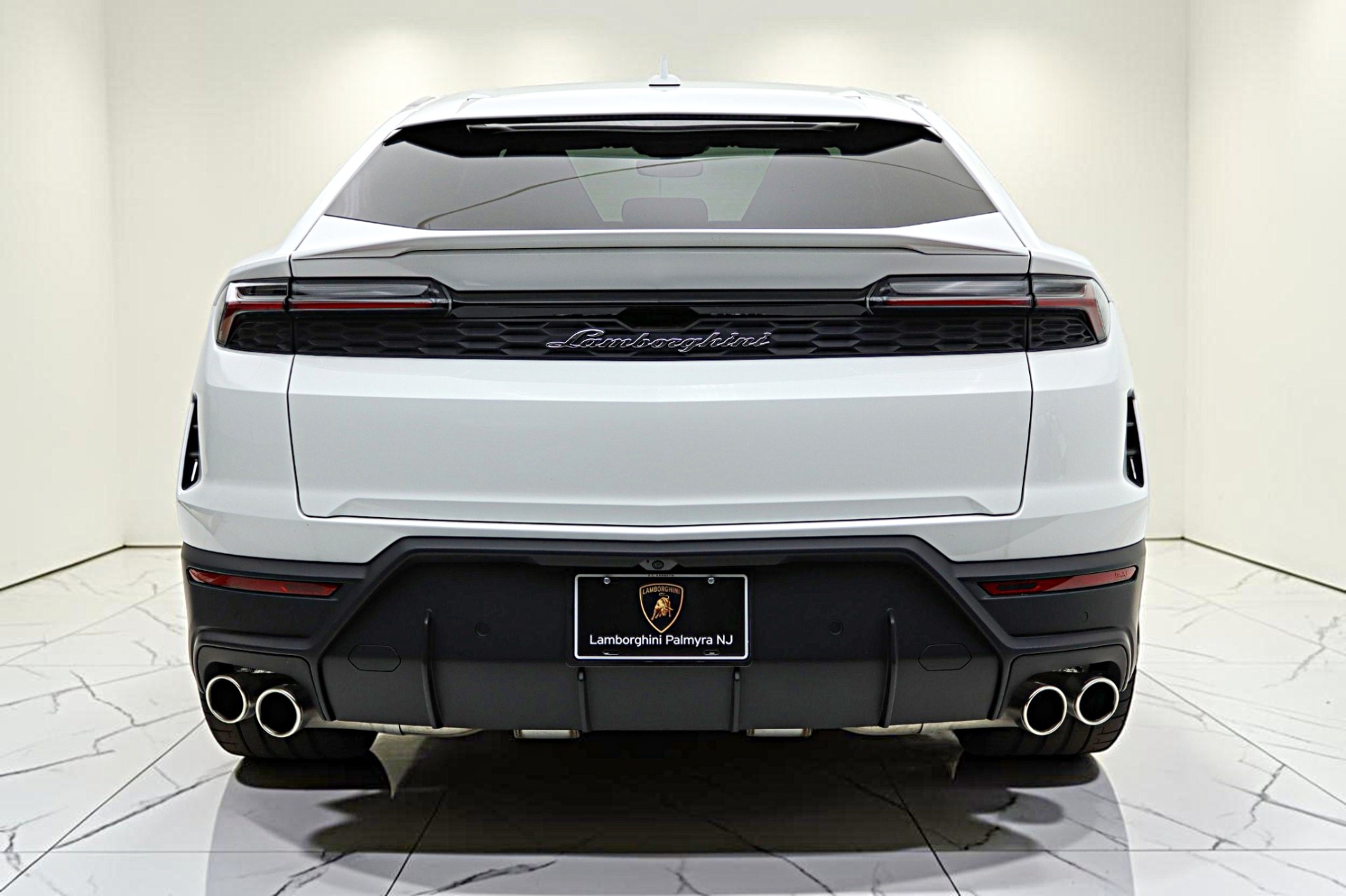 2026 Lamborghini Urus SE - Photo 8
