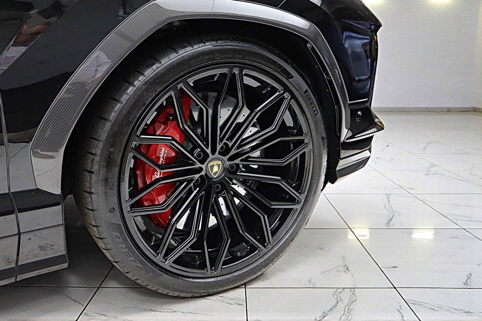 2024 Lamborghini Urus Performante - Photo 10
