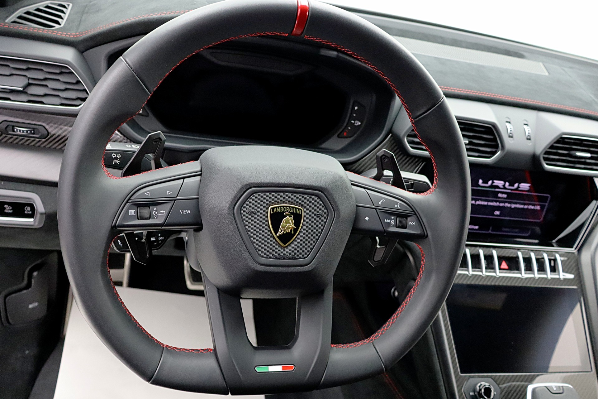2024 Lamborghini Urus Performante - Photo 34