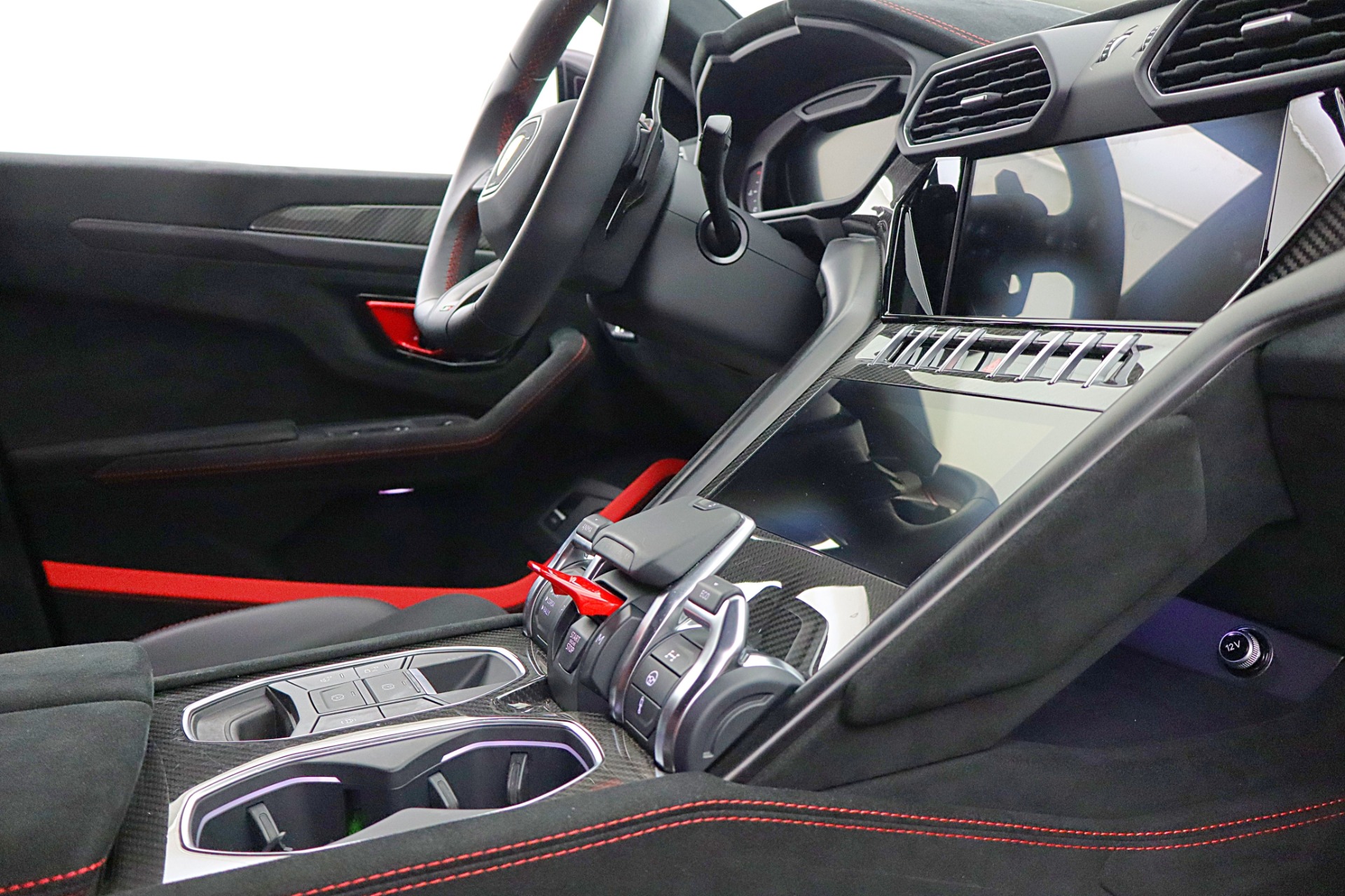 2024 Lamborghini Urus Performante - Photo 35