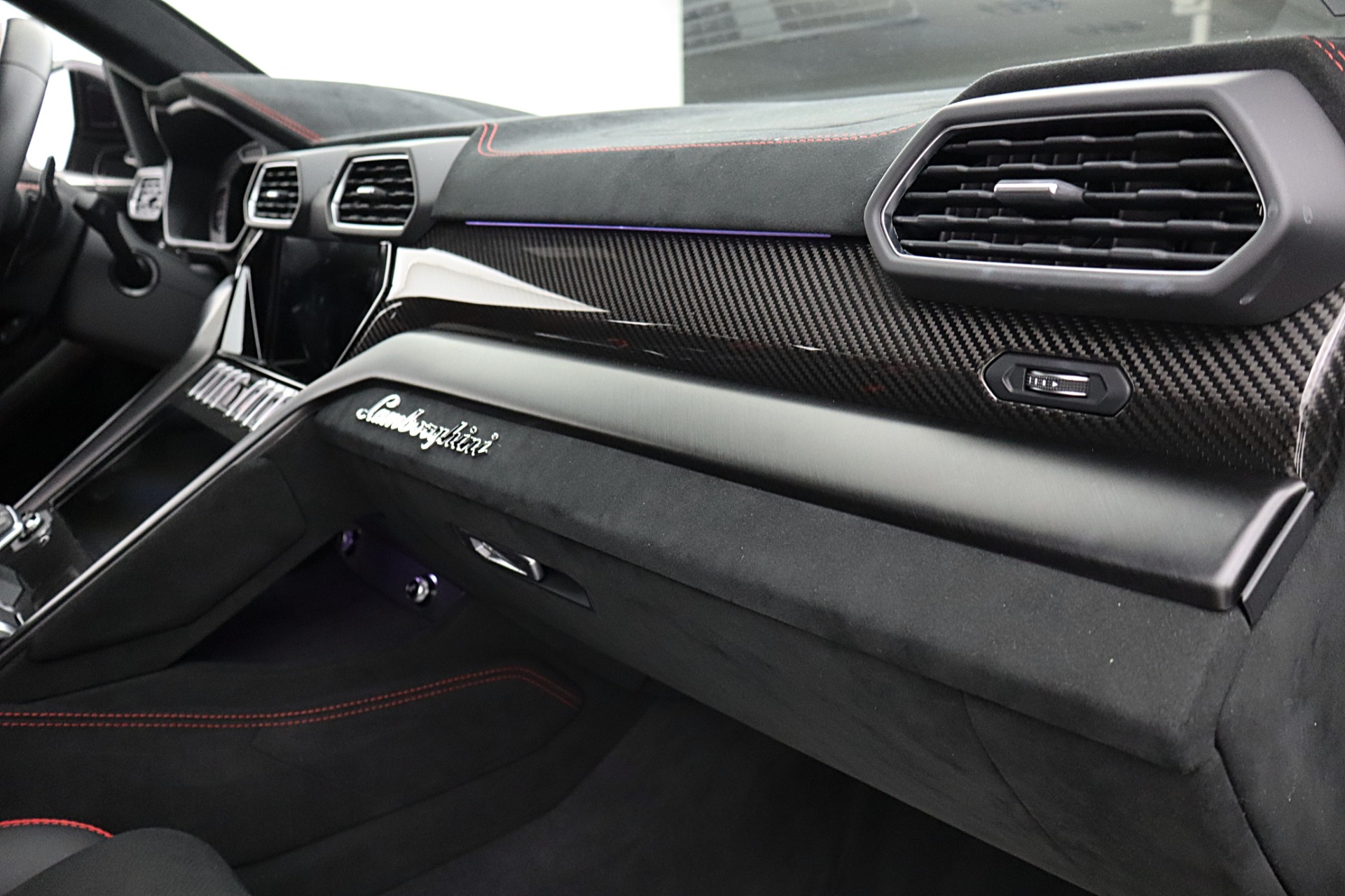 2024 Lamborghini Urus Performante - Photo 46
