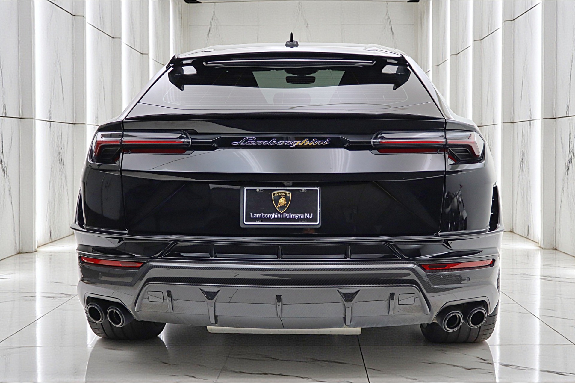 2024 Lamborghini Urus Performante - Photo 8