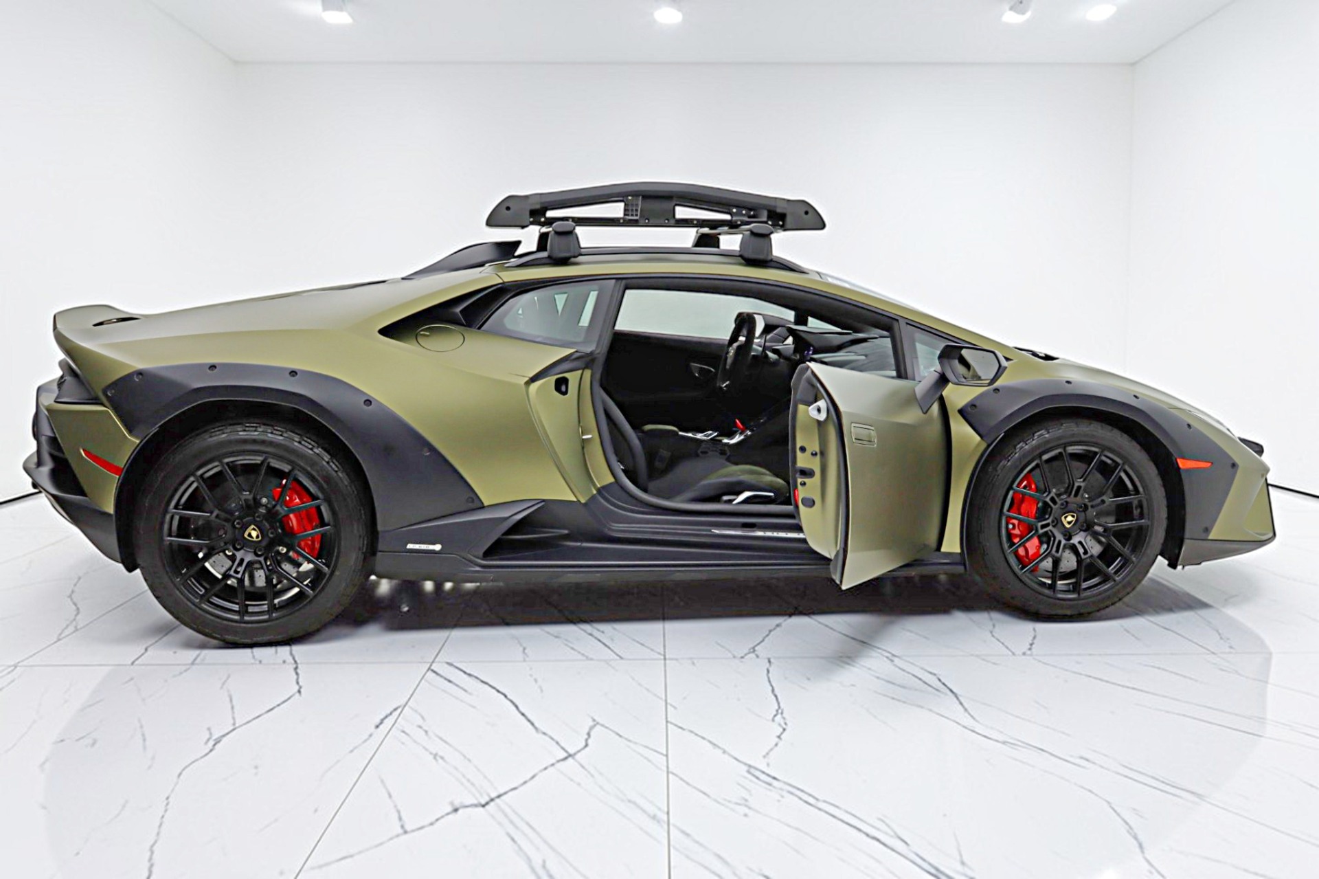 2023 Lamborghini Huracan Sterrato - Photo 11