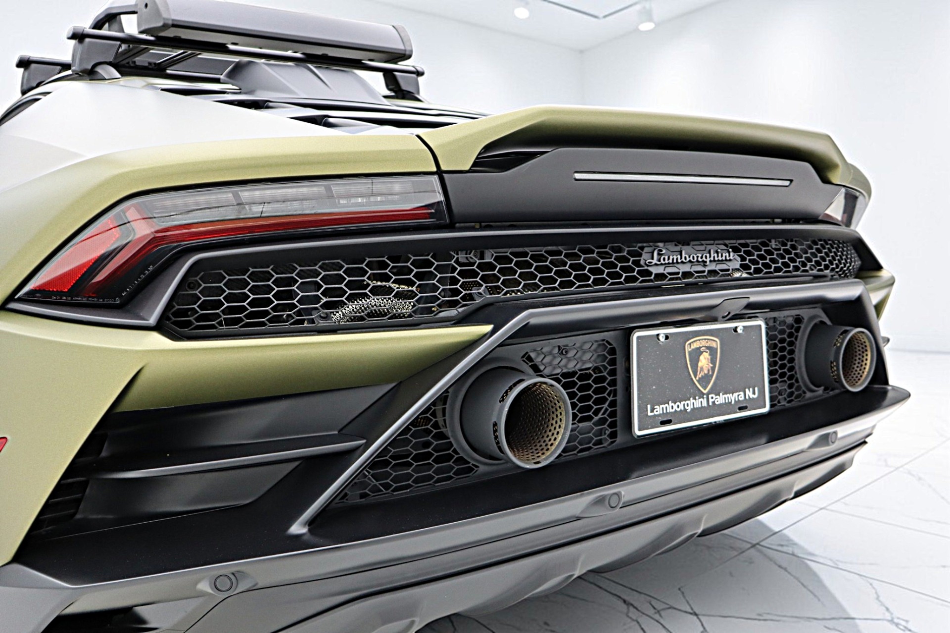 2023 Lamborghini Huracan Sterrato - Photo 20
