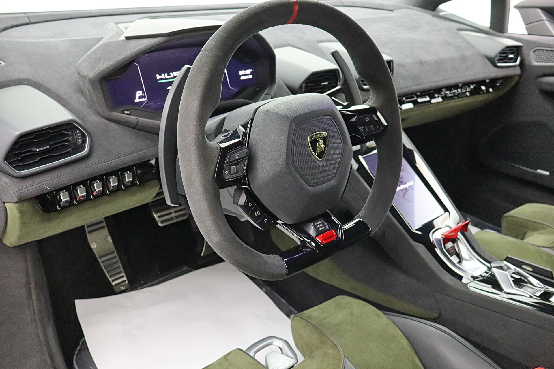 2023 Lamborghini Huracan Sterrato - Photo 28