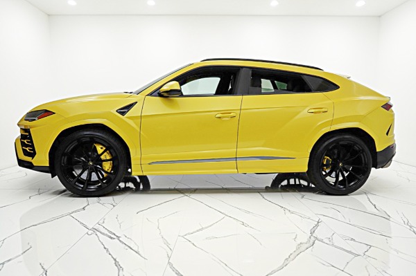 Used 2022 Lamborghini Urus /SELEZIONE PRE-OWNED CERTIFIED for sale Sold at F.C. Kerbeck Lamborghini Palmyra N.J. in Palmyra NJ 08065 3