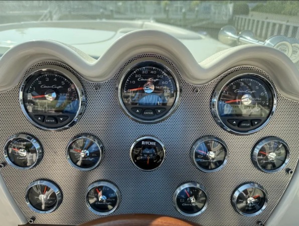 Used 2019 Chris-Craft Launch 30 for sale $130,000 at F.C. Kerbeck Lamborghini Palmyra N.J. in Palmyra NJ 08065 4