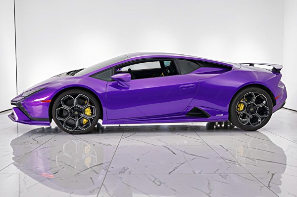 Used 2024 Lamborghini Huracan Tecnica/LEASE OPTIONS AVAILABLE for sale $359,000 at F.C. Kerbeck Lamborghini Palmyra N.J. in Palmyra NJ 08065 3