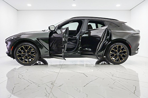 Used 2021 Aston Martin  DBX for sale Sold at F.C. Kerbeck Lamborghini Palmyra N.J. in Palmyra NJ 08065 4