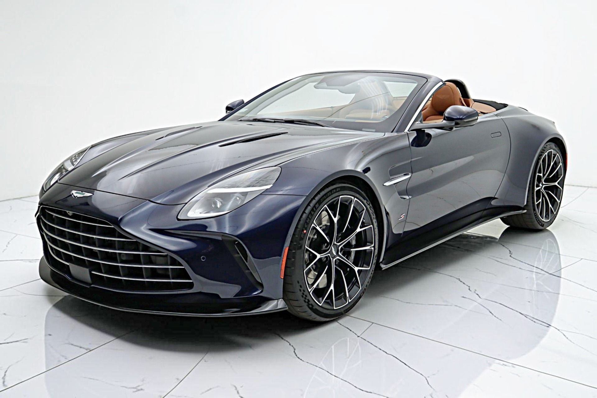 New 2026 Aston Martin Vantage S Roadster for sale Sold at F.C. Kerbeck Lamborghini Palmyra N.J. in Palmyra NJ 08065 2