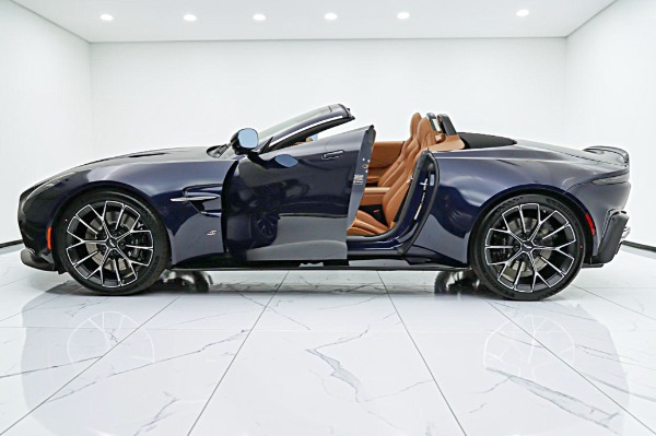 New 2026 Aston Martin Vantage S Roadster for sale Sold at F.C. Kerbeck Lamborghini Palmyra N.J. in Palmyra NJ 08065 4