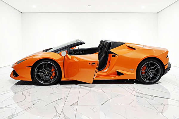 Used 2017 Lamborghini Huracan LP 610-4 Spyder/SELEZIONE PRE-OWNED CERTIFIED for sale $249,000 at F.C. Kerbeck Lamborghini Palmyra N.J. in Palmyra NJ 08065 4