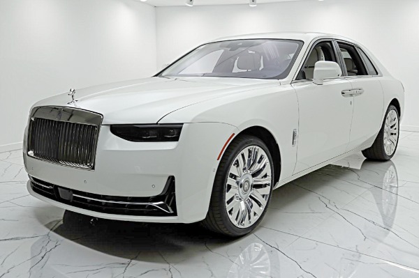 New New 2027 Rolls-Royce Ghost for sale $423,050 at F.C. Kerbeck Lamborghini Palmyra N.J. in Palmyra NJ