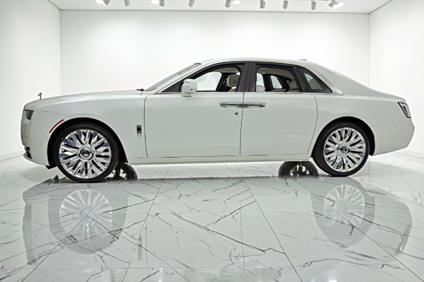 New 2027 Rolls-Royce Ghost for sale $423,050 at F.C. Kerbeck Lamborghini Palmyra N.J. in Palmyra NJ 08065 3