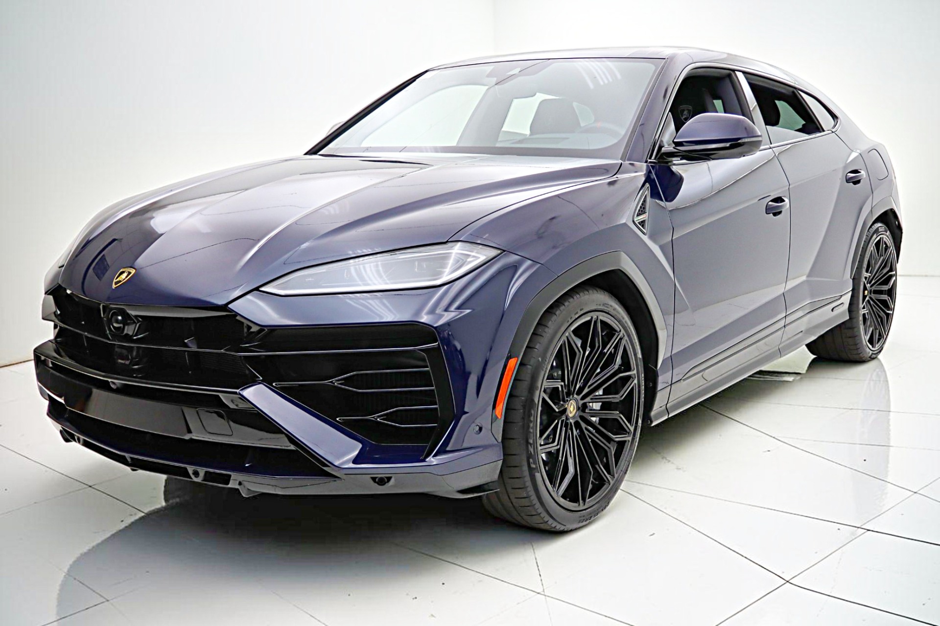 Used 2025 Lamborghini Urus SE/LEASE OPTIONS AVAILABLE for sale $309,000 at F.C. Kerbeck Lamborghini Palmyra N.J. in Palmyra NJ 08065 2