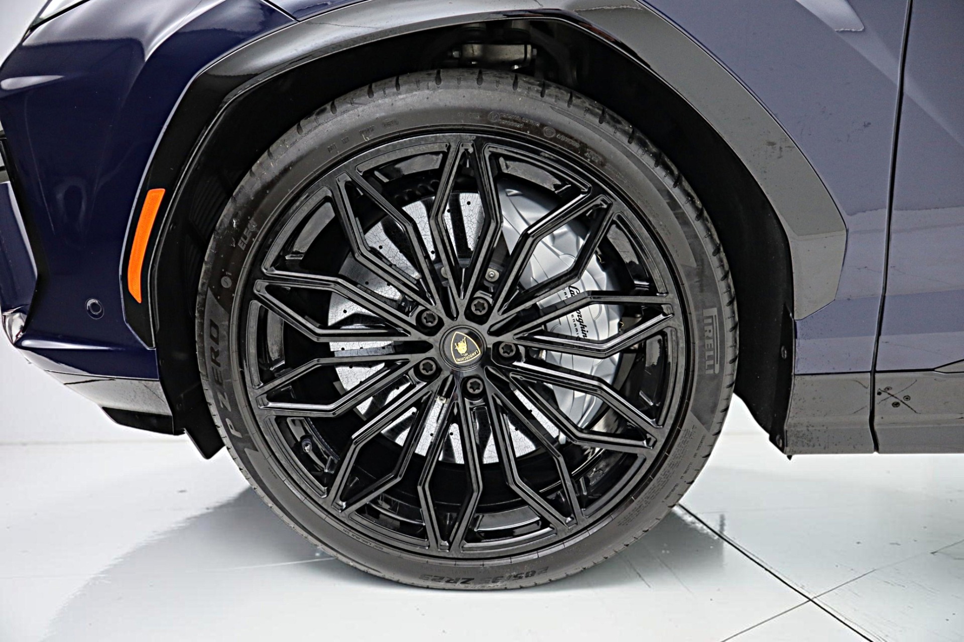 2025 Lamborghini Urus SE - Photo 53