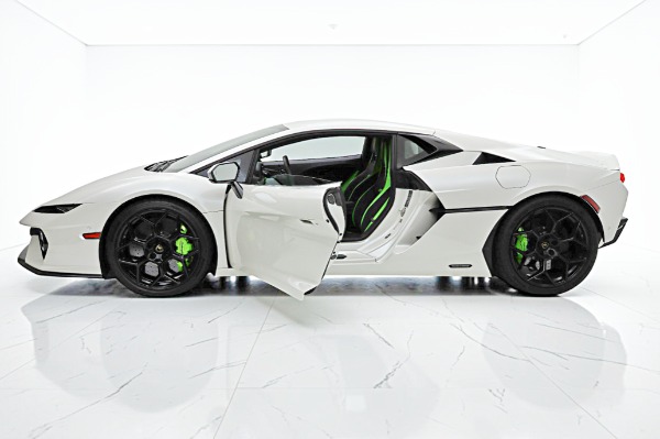 Used 2026 Lamborghini Temerario /LEASE OPTIONS AVAILABLE for sale $432,049 at F.C. Kerbeck Lamborghini Palmyra N.J. in Palmyra NJ 08065 4
