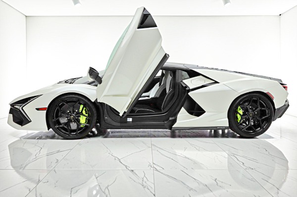 New 2026 Lamborghini Revuelto for sale $768,040 at F.C. Kerbeck Lamborghini Palmyra N.J. in Palmyra NJ 08065 4