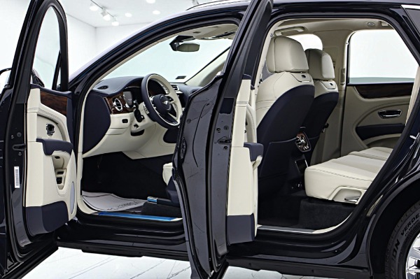 New 2026 Bentley Bentayga V8 for sale Sold at F.C. Kerbeck Lamborghini Palmyra N.J. in Palmyra NJ 08065 4