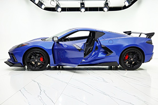Used 2021 Chevrolet Corvette Stingray LT1 for sale $64,000 at F.C. Kerbeck Lamborghini Palmyra N.J. in Palmyra NJ 08065 4