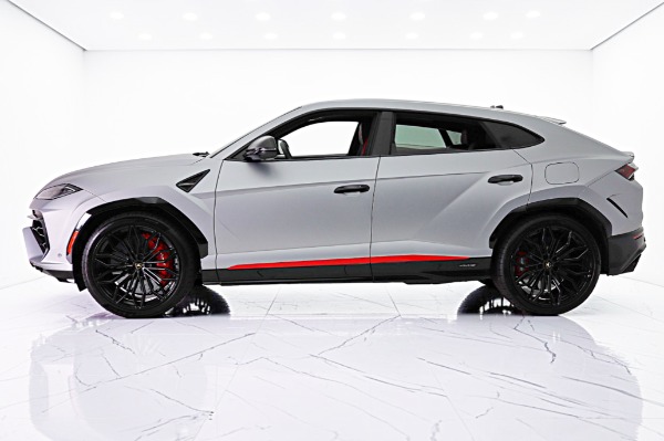 Used 2025 Lamborghini Urus SE/LEASE OPTIONS AVAILABLE for sale $305,000 at F.C. Kerbeck Lamborghini Palmyra N.J. in Palmyra NJ 08065 3