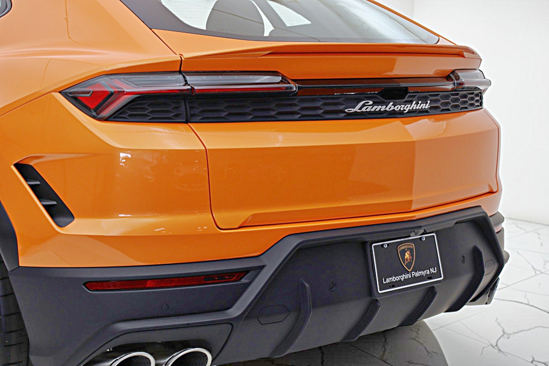 2026 Lamborghini Urus SE - Photo 10
