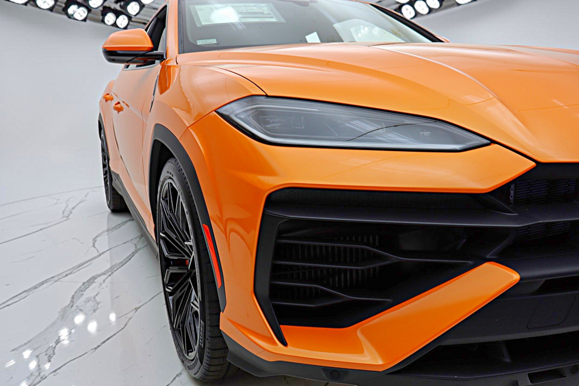 2026 Lamborghini Urus SE - Photo 20