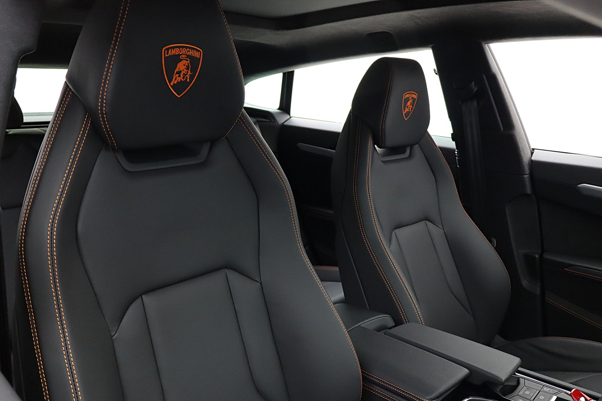 2026 Lamborghini Urus SE - Photo 26