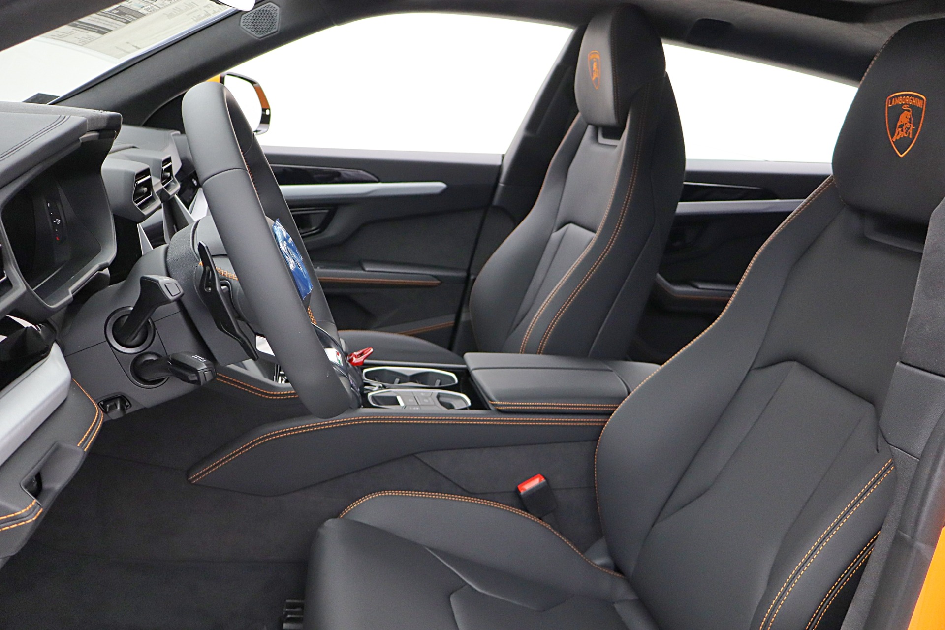 2026 Lamborghini Urus SE - Photo 35