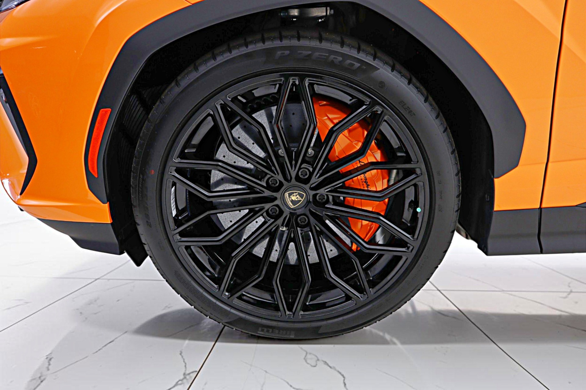 2026 Lamborghini Urus SE - Photo 44