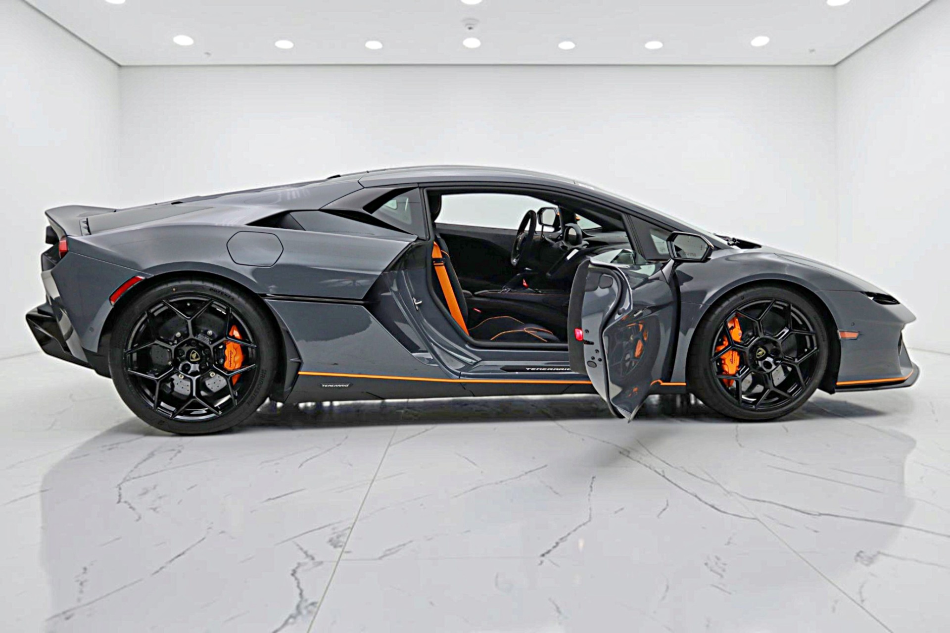 2026 Lamborghini Temerario Base - Photo 11