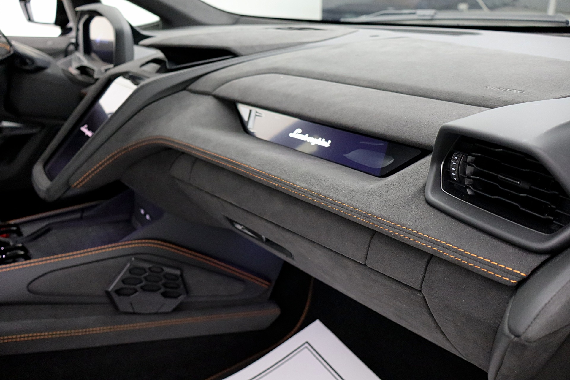2026 Lamborghini Temerario Base - Photo 30