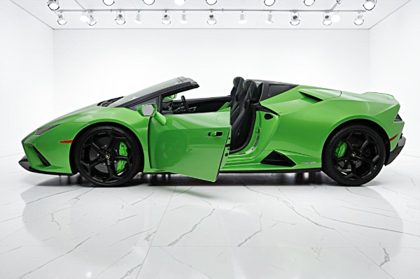 Used 2023 Lamborghini Huracan EVO Spyder RWD/ SELEZIONE PRE-OWNED CERTIFIED for sale $359,000 at F.C. Kerbeck Lamborghini Palmyra N.J. in Palmyra NJ 08065 4