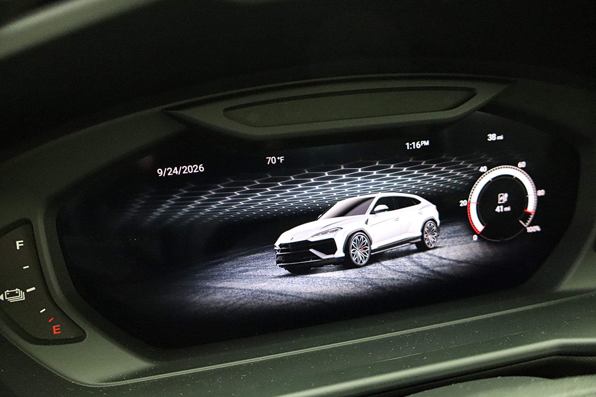 2026 Lamborghini Urus SE - Photo 22