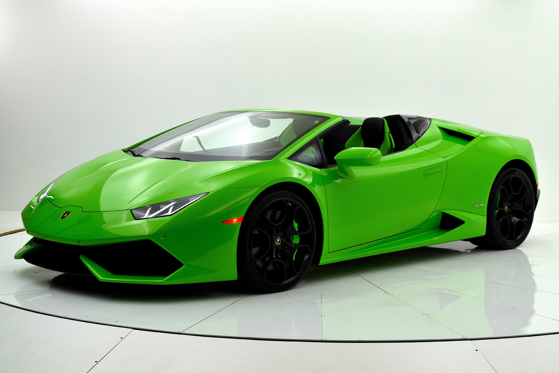 New 2016 Lamborghini Huracan LP 610-4 Spyder for sale Sold at F.C. Kerbeck Lamborghini Palmyra N.J. in Palmyra NJ 08065 2