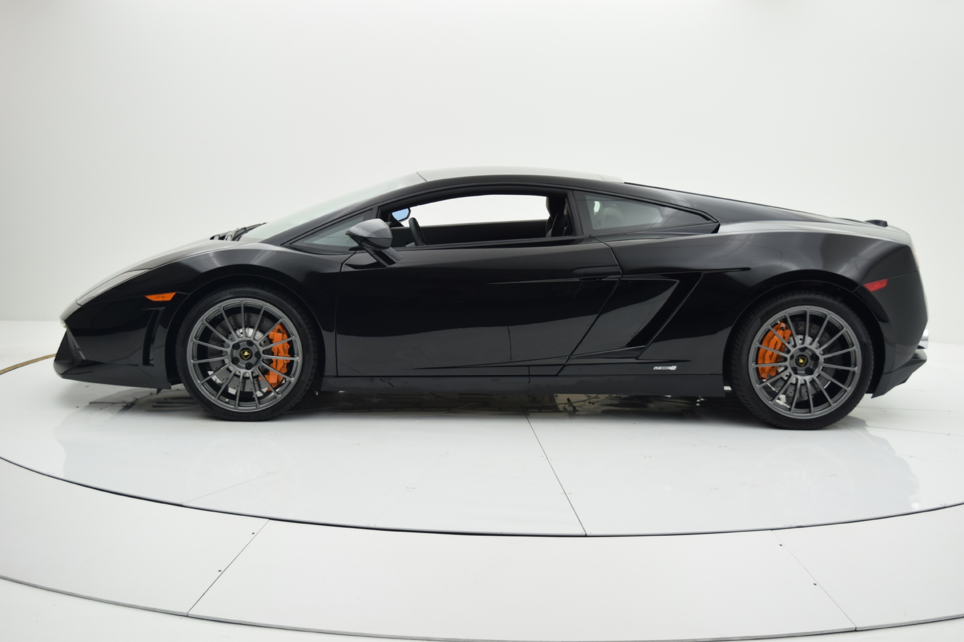 Used 2013 Lamborghini Gallardo LP 550-2 for sale Sold at F.C. Kerbeck Lamborghini Palmyra N.J. in Palmyra NJ 08065 2
