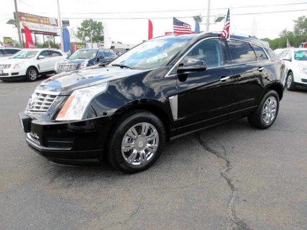 Used 2013 Cadillac SRX Luxury Collection for sale Sold at F.C. Kerbeck Lamborghini Palmyra N.J. in Palmyra NJ 08065 3