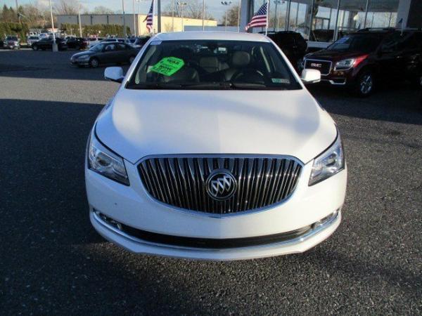 Used 2016 Buick LaCrosse Leather for sale Sold at F.C. Kerbeck Lamborghini Palmyra N.J. in Palmyra NJ 08065 2