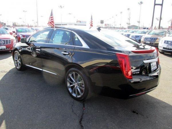 Used 2014 Cadillac XTS STD for sale Sold at F.C. Kerbeck Lamborghini Palmyra N.J. in Palmyra NJ 08065 4