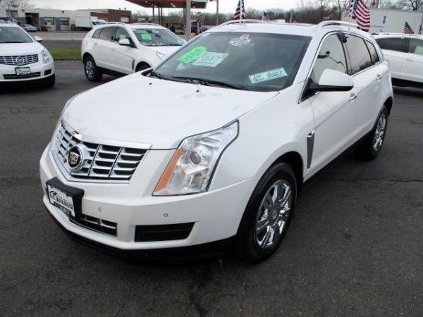Used 2013 Cadillac SRX Luxury Collection for sale Sold at F.C. Kerbeck Lamborghini Palmyra N.J. in Palmyra NJ 08065 3