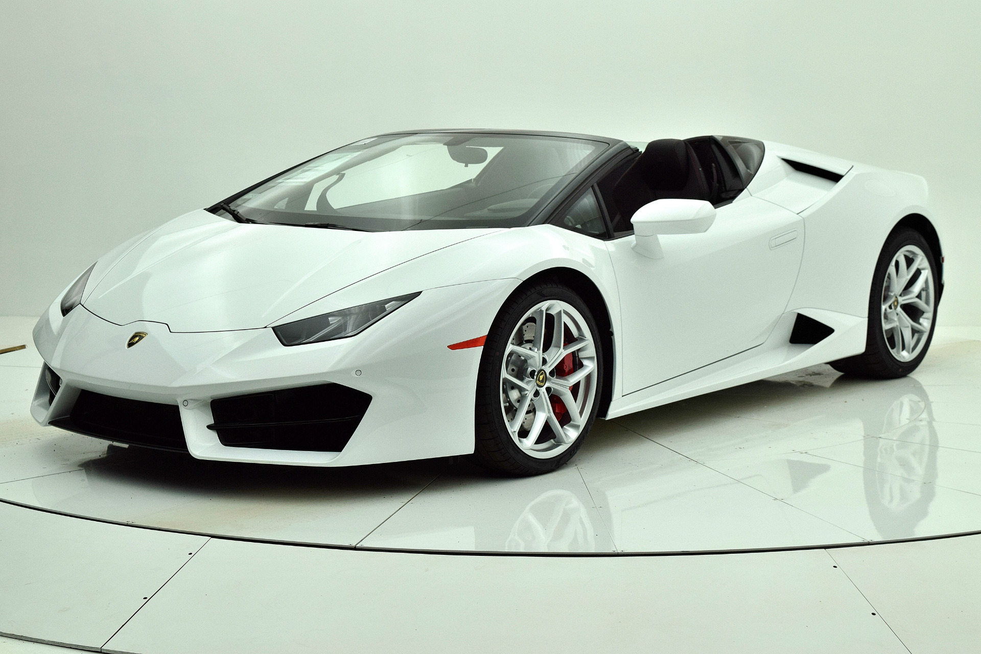 New 2017 Lamborghini Huracan LP580-2 Spyder for sale Sold at F.C. Kerbeck Lamborghini Palmyra N.J. in Palmyra NJ 08065 2