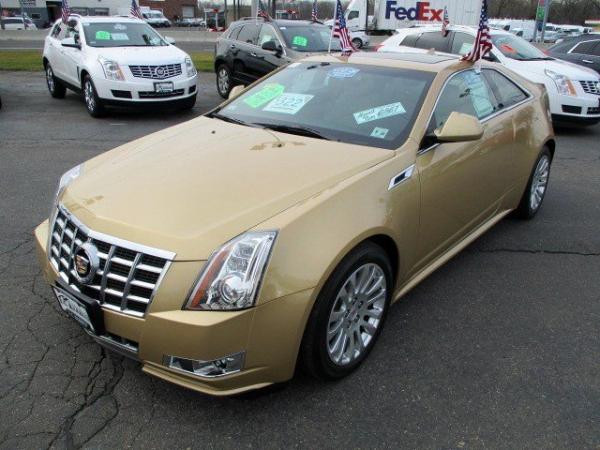 Used 2013 Cadillac CTS Coupe Performance RWD for sale Sold at F.C. Kerbeck Lamborghini Palmyra N.J. in Palmyra NJ 08065 3