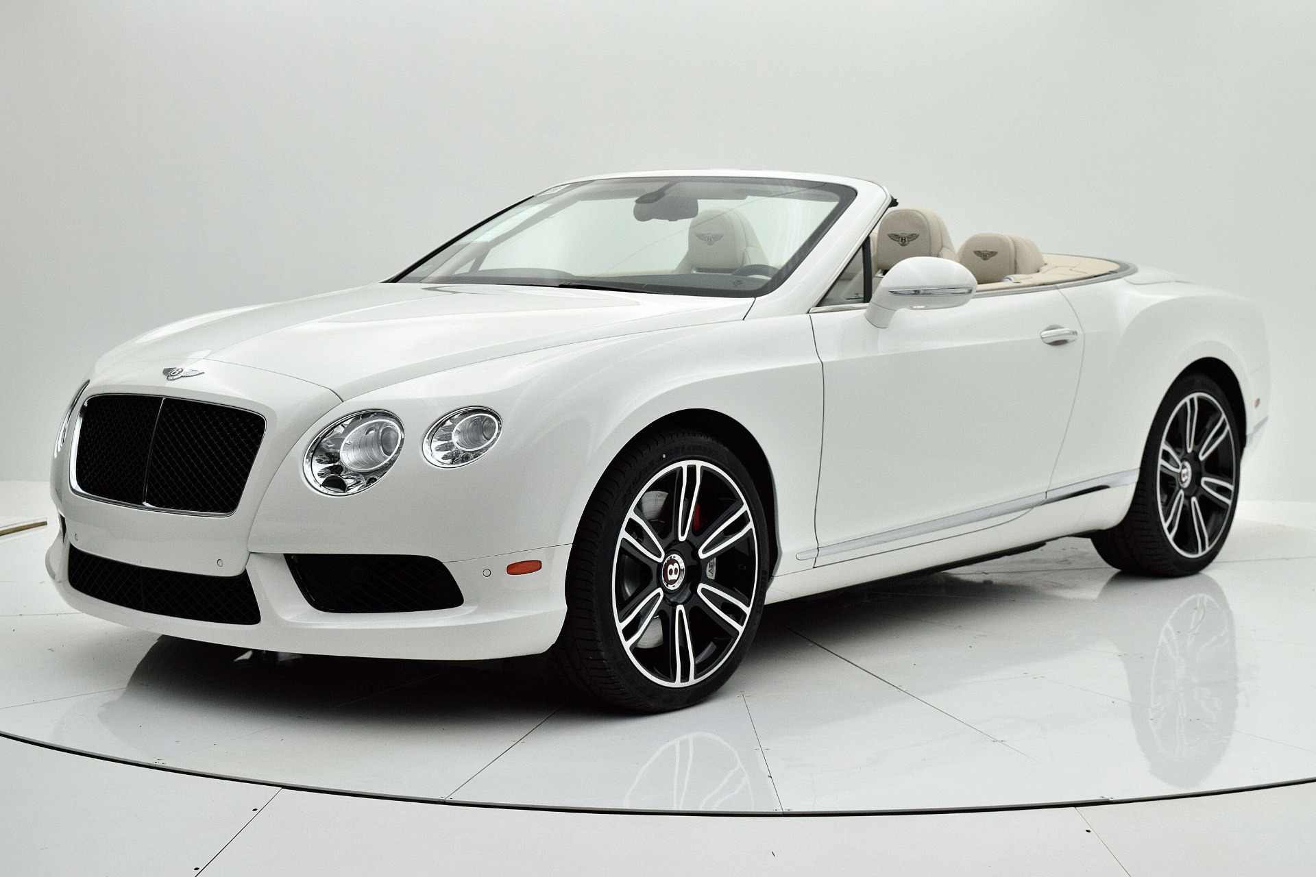 Used 2013 Bentley Continental GT V8 Convertible for sale Sold at F.C. Kerbeck Lamborghini Palmyra N.J. in Palmyra NJ 08065 2