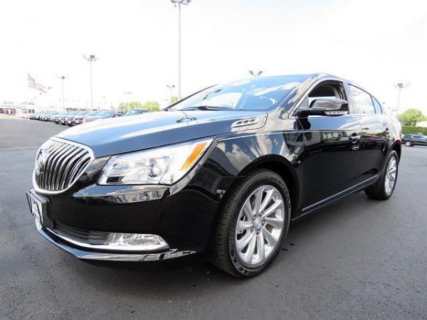 Used 2016 Buick LaCrosse Leather for sale Sold at F.C. Kerbeck Lamborghini Palmyra N.J. in Palmyra NJ 08065 3