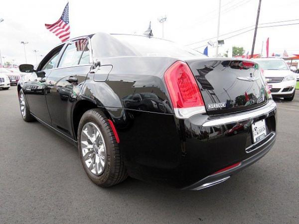 Used 2015 Chrysler 300 Limited for sale Sold at F.C. Kerbeck Lamborghini Palmyra N.J. in Palmyra NJ 08065 4