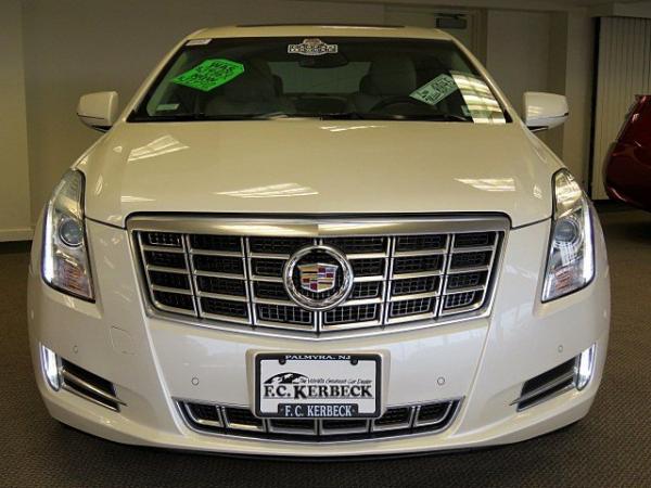 Used 2014 Cadillac XTS Luxury for sale Sold at F.C. Kerbeck Lamborghini Palmyra N.J. in Palmyra NJ 08065 2
